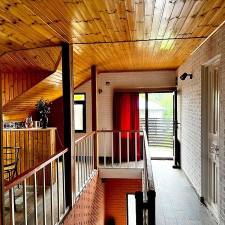 Nino & Irodi'S Guest House Кутаиси Экстерьер фото