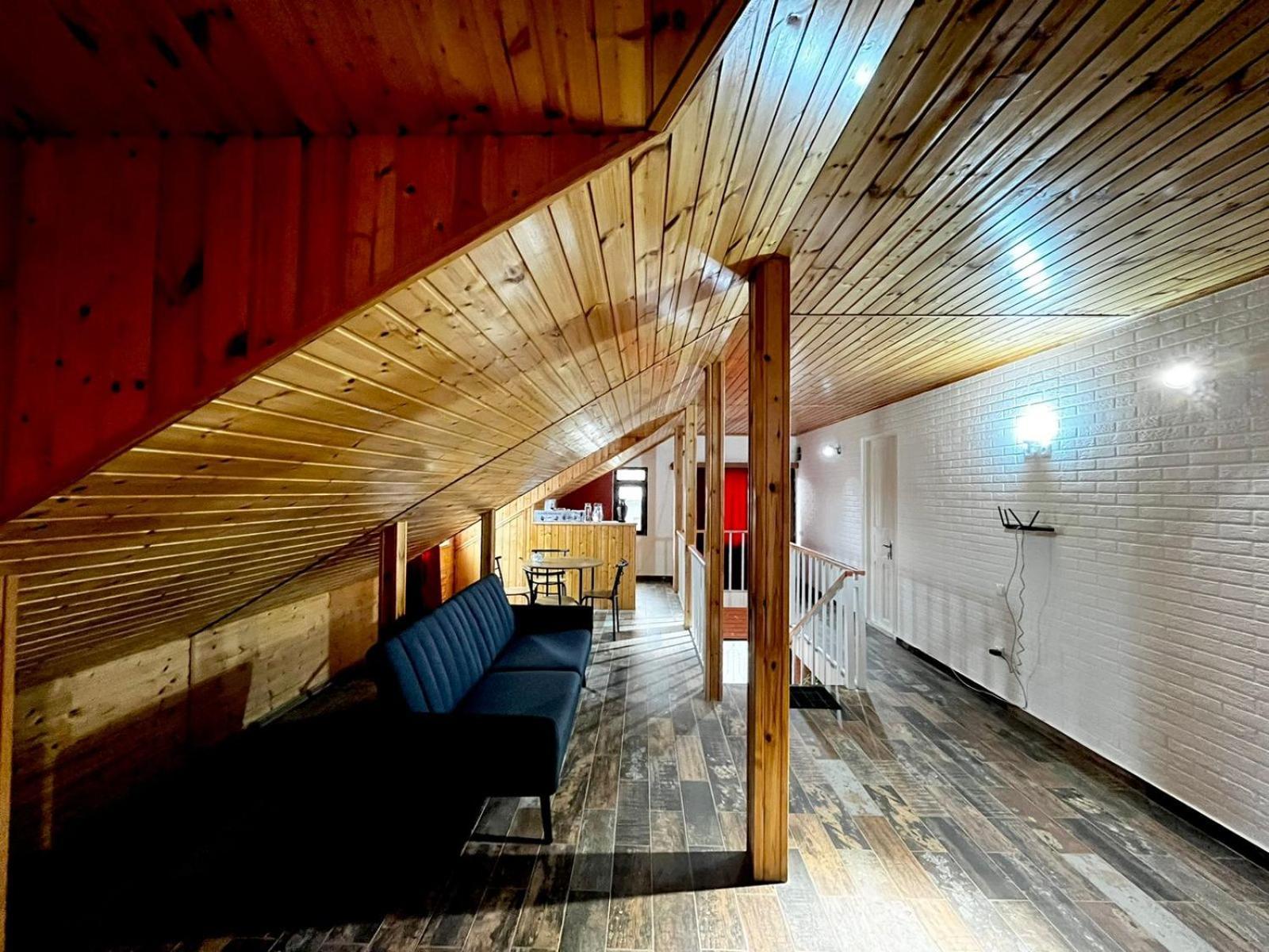 Nino & Irodi'S Guest House Кутаиси Экстерьер фото